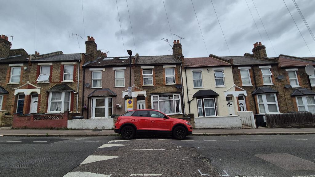 A two bedroom mid terrace house in N17