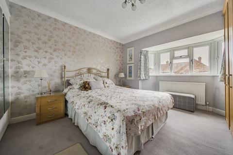 107 Heath Road, Beaconsfield, HP9 1DJ