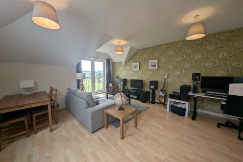 2 bedroom flat to rent, Hadleys Court, Gelderd Road, Gildersome, Leeds, LS27