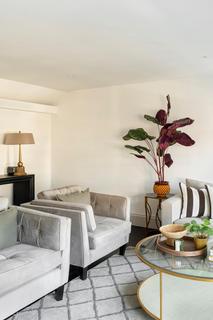 2 bedroom flat for sale, Fitzhardinge Street, Marylebone, W1H