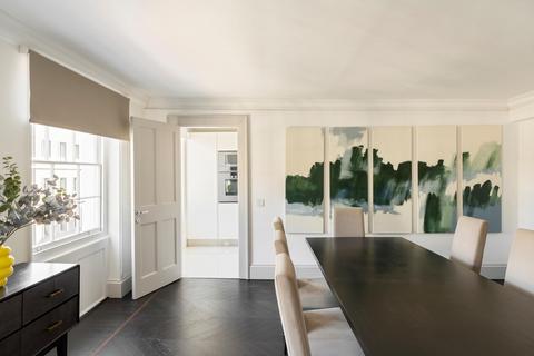 2 bedroom flat for sale, Fitzhardinge Street, Marylebone, W1H