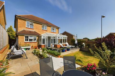 4 bedroom detached house for sale, Rother Avenue, Pevensey BN24