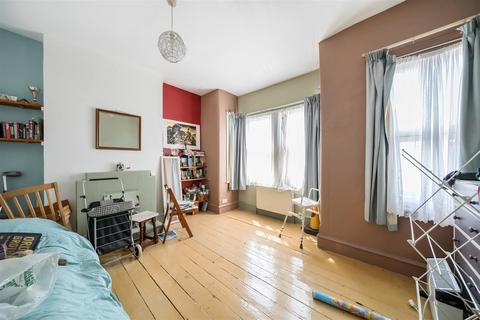 169 Chapter Road, London, NW2 5LJ