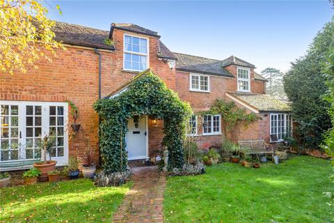 3 bedroom semi-detached house for sale, High Street, Cookham, Berkshire, SL6