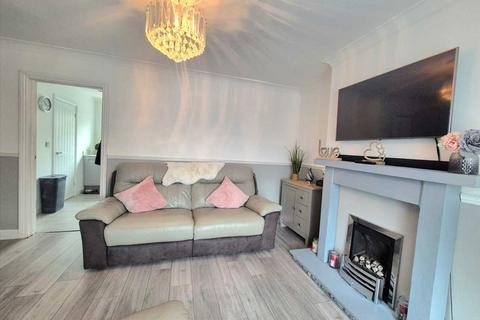 10 Heol Glannant, Tonypandy, CF40 1PX