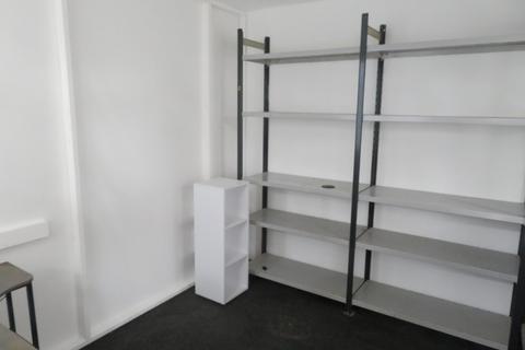 Storage to rent, Braintree