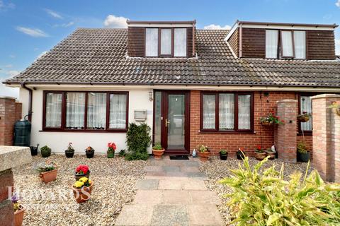 4 bedroom detached house for sale, Bure Close, Great Yarmouth