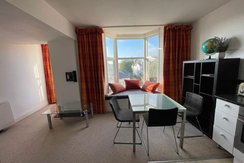 1 bedroom flat for sale, West Hill Road, Bournemouth BH2