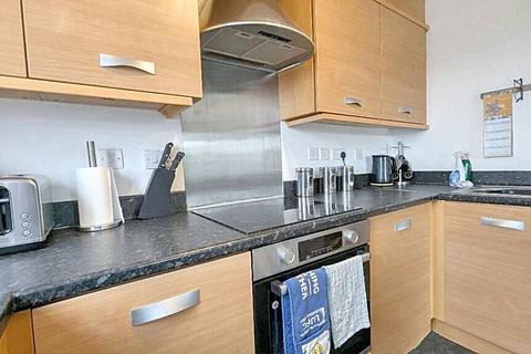 1 bedroom flat for sale, The Oaks, Leeds, West Yorkshire, LS10 4GZ