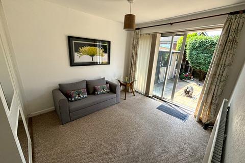 36 Auburn Road, Denton, Manchester, M34 2EB