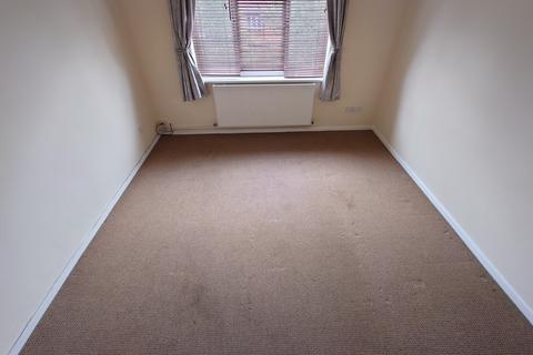 2 bedroom apartment to rent, High Street, Flitwick MK45