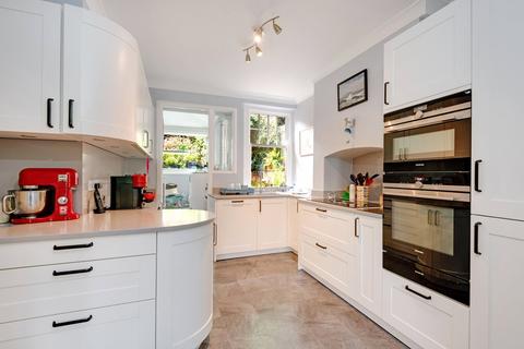 4 bedroom end of terrace house for sale, Glasslyn Road, Crouch End