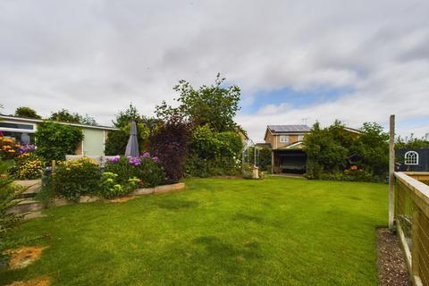 2 bedroom detached bungalow for sale, Bracken Road, Driffield, YO25 6UJ