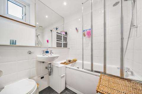 2 bedroom flat for sale, Putney High Street, Putney