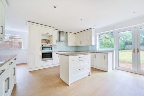 54 Bowes Hill, Rowland's Castle, PO9 6BS