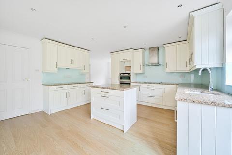 54 Bowes Hill, Rowland's Castle, PO9 6BS