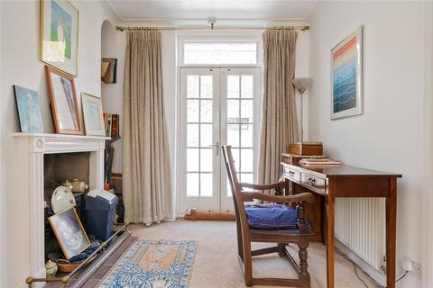 70 Buttesland Street, London, N1 6BY