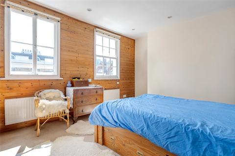 70 Buttesland Street, London, N1 6BY