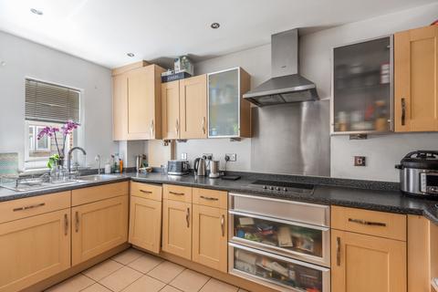 2 bedroom apartment for sale, Cassio Place, Watford, WD18