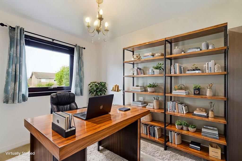 Bedroom 3/Home Office
