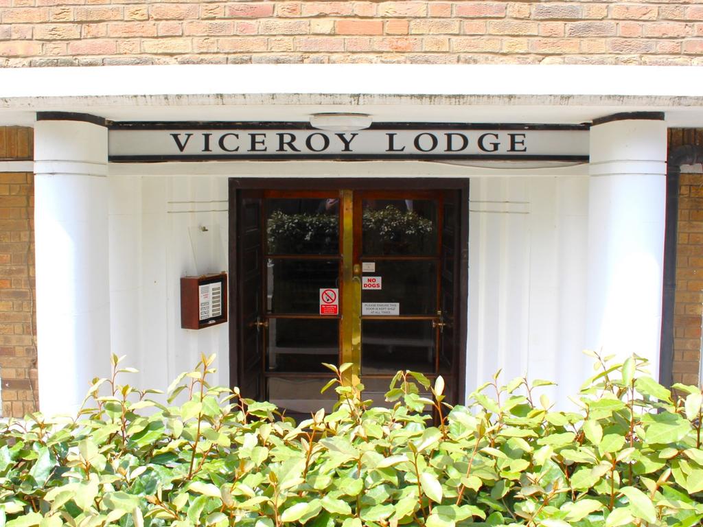 Viceroy Lodge