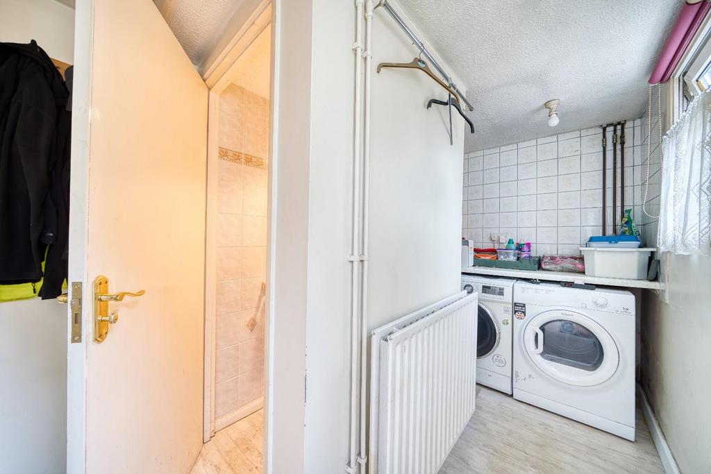 26 Woodview drive - Mark Templer - Real estate pho