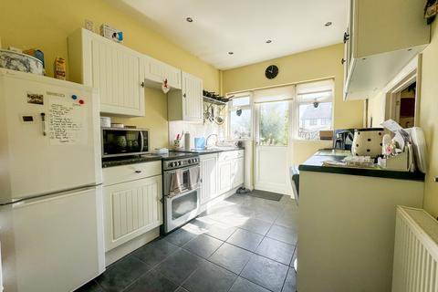 1 Clayspring Close, Hockley, SS5 5AW