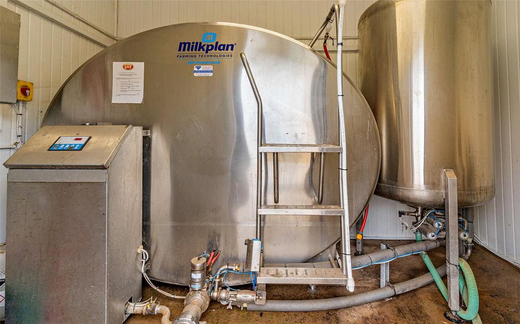 Bulk Milk Tank