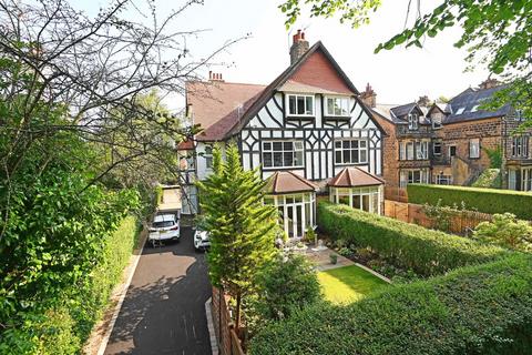 2 bedroom apartment for sale, Langcliffe Avenue, Harrogate