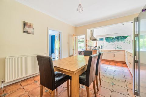 5 Bye Pass Road, Bolton Le Sands, Carnforth, LA5 8JA