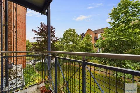 2 bedroom apartment for sale, Wenlock Drive, West Bridgford