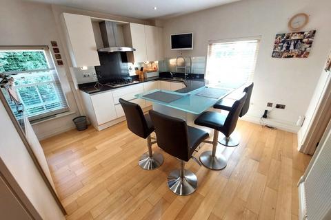 2 bedroom apartment for sale, The Residences, Scholes Lane, Prestwich, M25