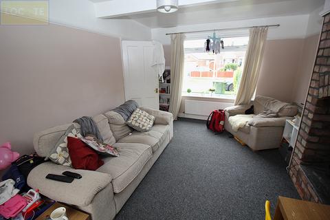 3 bedroom semi-detached house for sale, Kingston Drive, Flixton