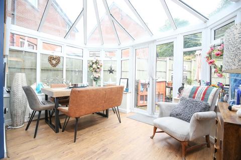 2 Merevale Road, Atherstone, CV9 2PR