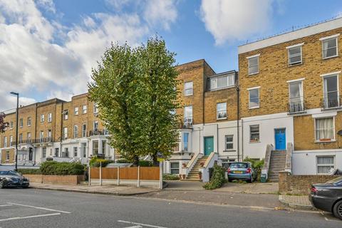 2 bedroom flat for sale, Hanley Road, Stroud Green, London, N4