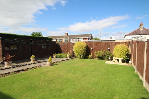 3 bedroom semi-detached house for sale, Red Hall Avenue, Connah's Quay