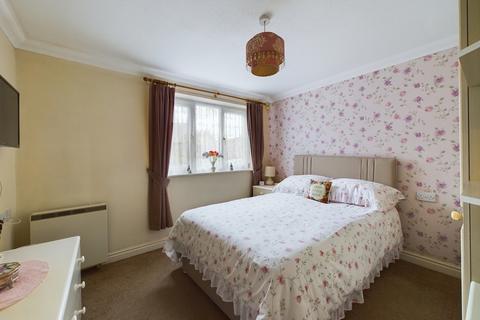 2 bedroom ground floor flat for sale, Pearl Lane, Vicars Cross