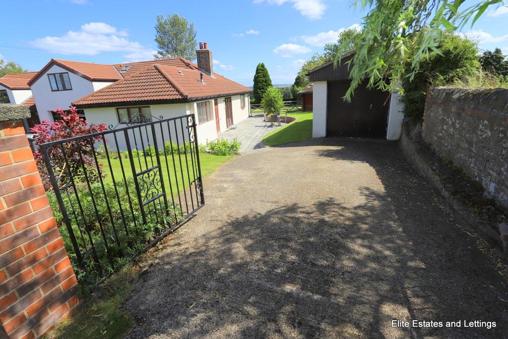 Plawsworth Village, Durham DH2 2 bed semi-detached bungalow - £1,600 ...