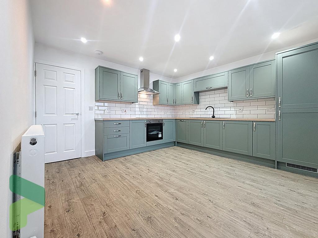 Dining kitchen