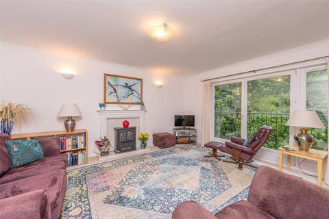 2 bedroom flat for sale, 42/5 Barnton Park Avenue, Edinburgh, EH4