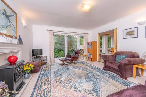 2 bedroom flat for sale, 42/5 Barnton Park Avenue, Edinburgh, EH4