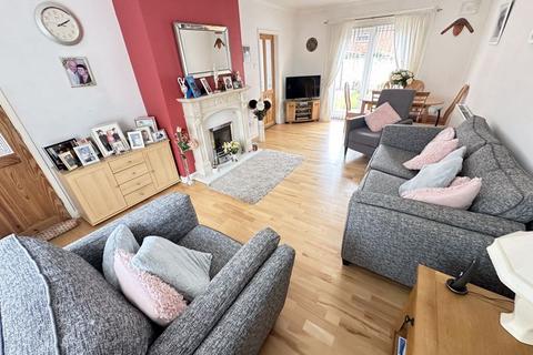 3 bedroom terraced house for sale, Bebington Road, Great Sutton