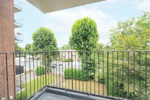 2 bedroom flat for sale, Goldhawk Road, Ravenscourt Park, London, W12