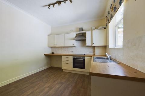 2 bedroom terraced house for sale, Princes Road, Hull