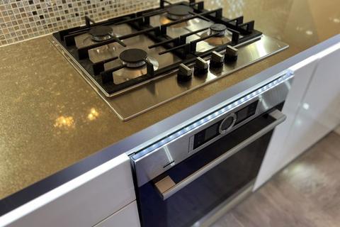 19 Long Walk, Epsom, KT18 5TP