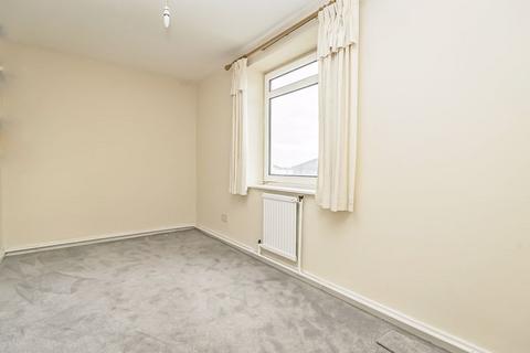 2 bedroom flat for sale, South Parade, Southsea