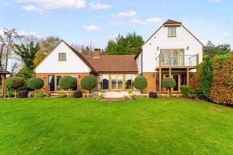 5 bedroom detached house for sale, The Street, Albourne