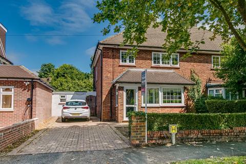 49 Orchard Road, South Croydon, CR2 9LZ
