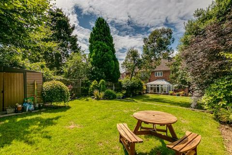 49 Orchard Road, South Croydon, CR2 9LZ