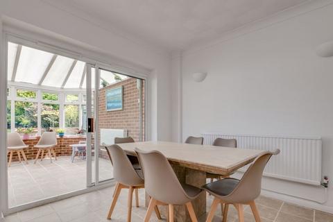 49 Orchard Road, South Croydon, CR2 9LZ